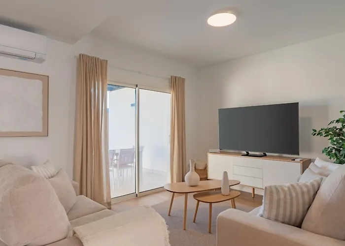 Serena Yuli By Villalia *